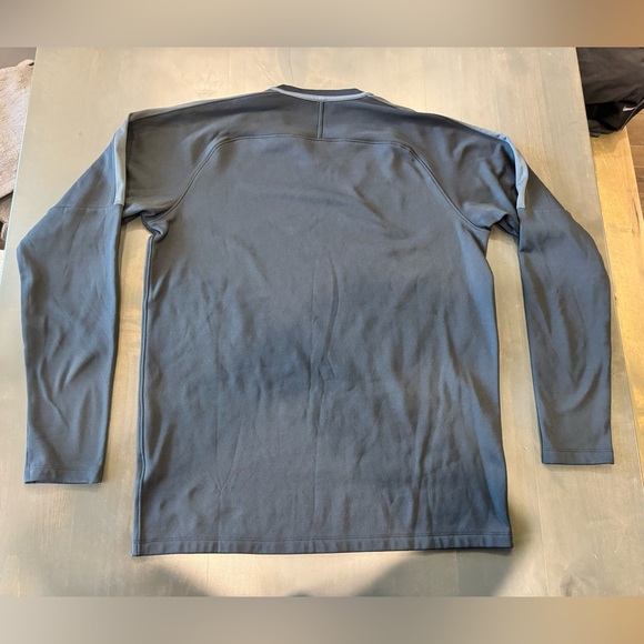 EUC Men's Nike Pullover Sweatshirt Black Size Medium - Picture 2 of 3